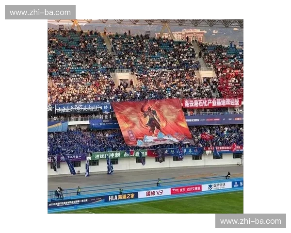 足球联赛日激情开启 球迷热情四溢 同心共赏顶级赛事精彩瞬间